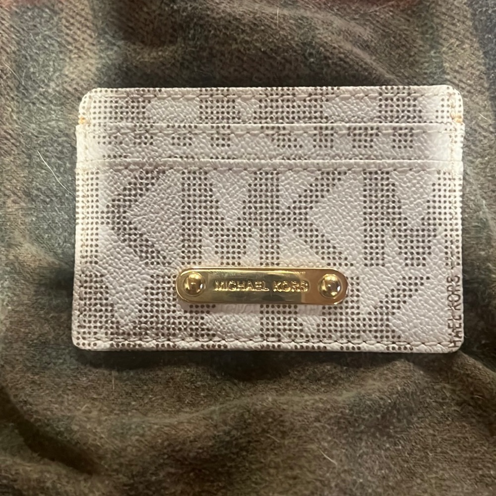 Michael kors mini wallet